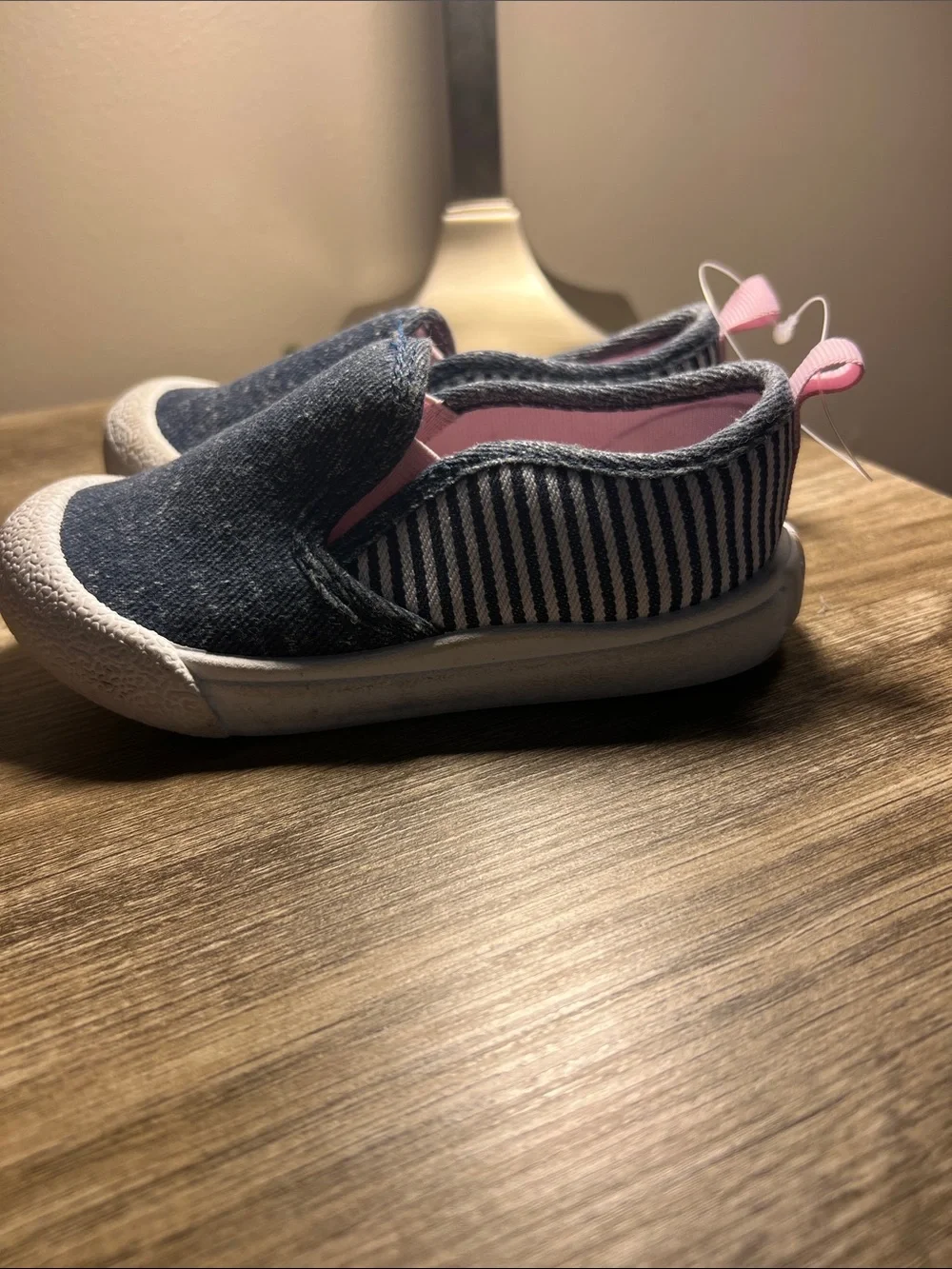 OshKosh B'gosh Denim Blue Slip-On Sneakers with Pink Lining stock (36)